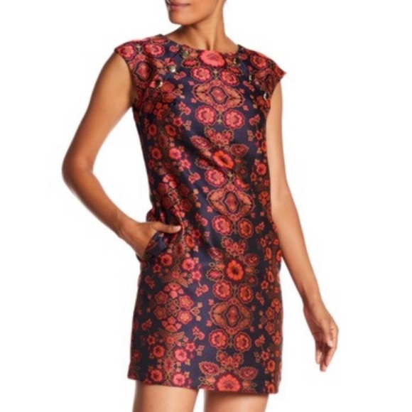 Trina Turk Dresses & Skirts - Trina Turk Angelou Floral Jacquard Dress